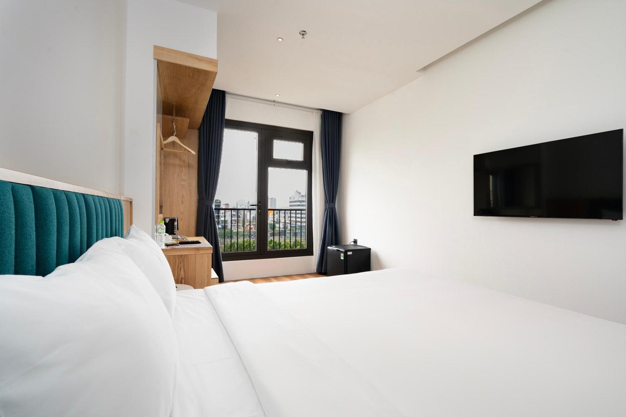 Haven Hut Riverside Hotel Хошимін Екстер'єр фото