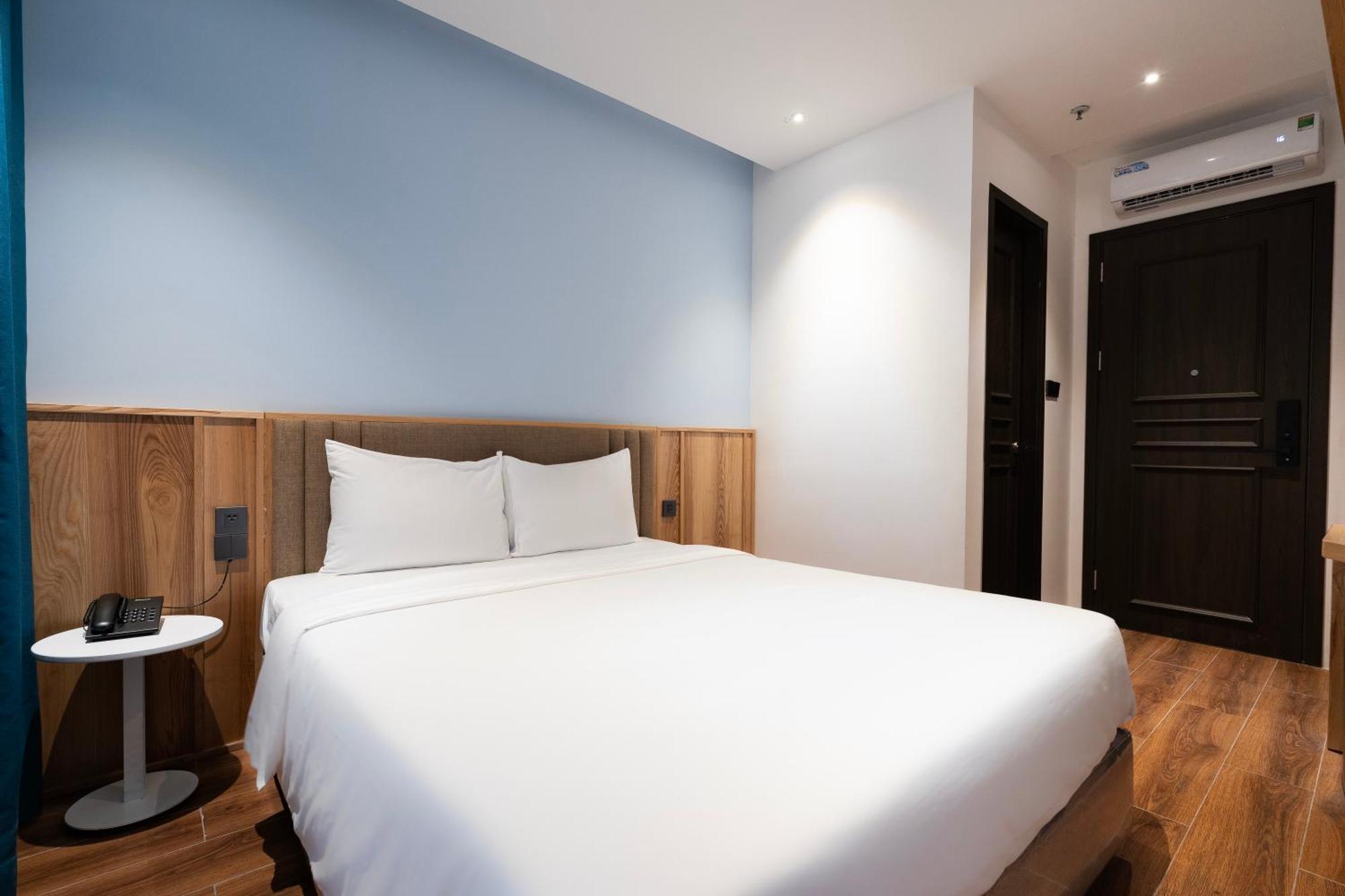 Haven Hut Riverside Hotel Хошимін Екстер'єр фото